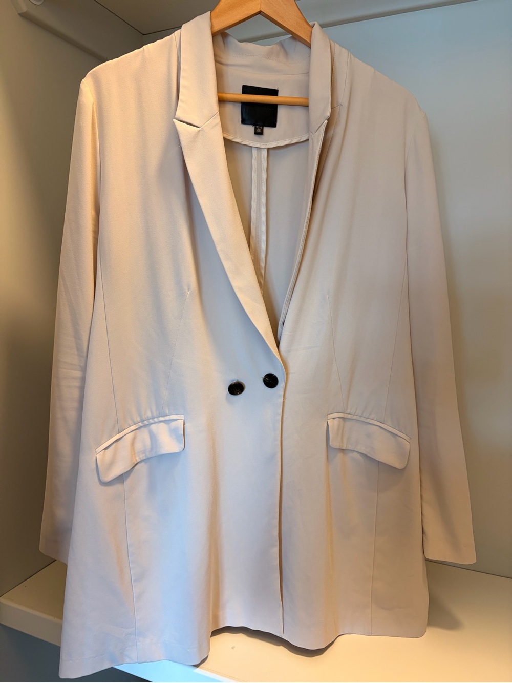 Dynamite Light Beige Double-Button Blazer